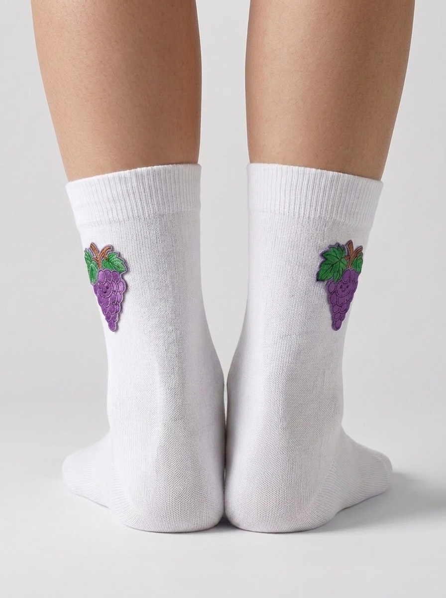 Vine Grapes